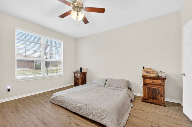 2261 Obsidian Drive, Aubrey, TX 76227