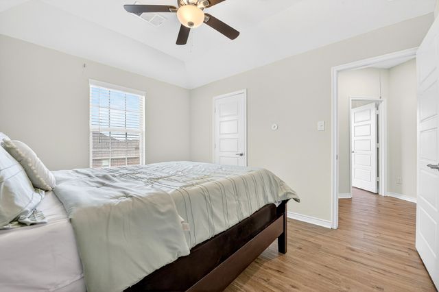 2261 Obsidian Drive, Aubrey, TX 76227