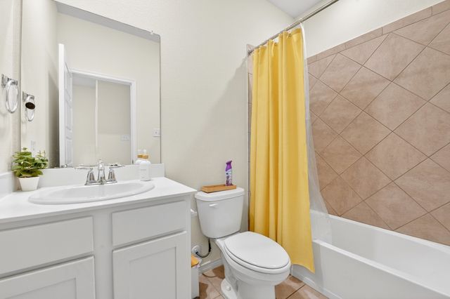 2261 Obsidian Drive, Aubrey, TX 76227