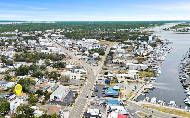 207 Florence Avenue 1, Carolina Beach, NC 28428