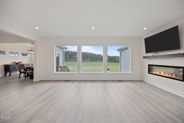 1049 Firetower Road, Louisburg, NC 27549