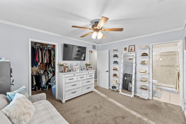 602 N Barranca Court, Tulare, CA 93274