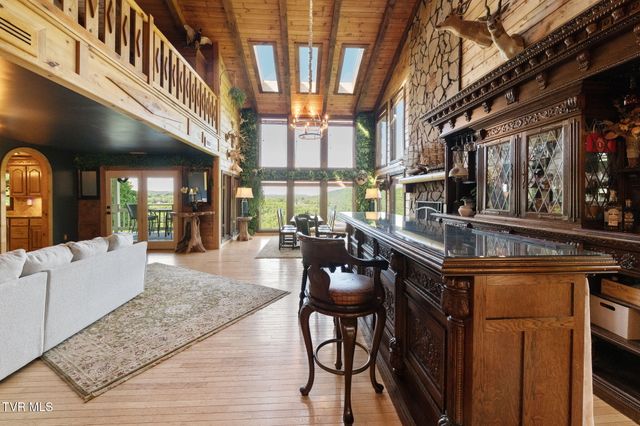 22455 Wyldwood Road, Abingdon, VA 24211
