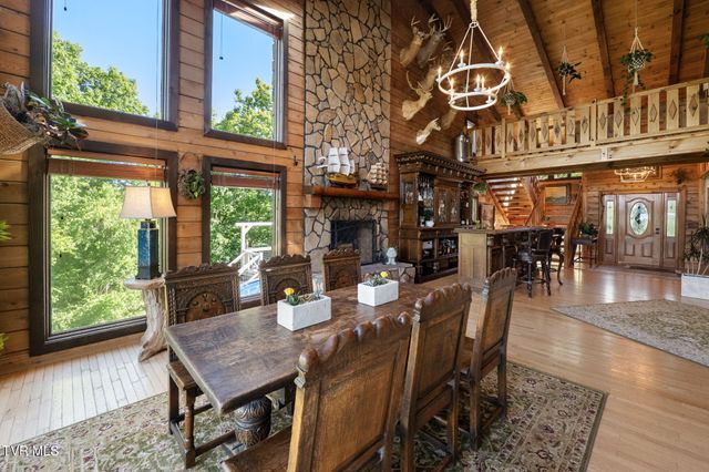 22455 Wyldwood Road, Abingdon, VA 24211