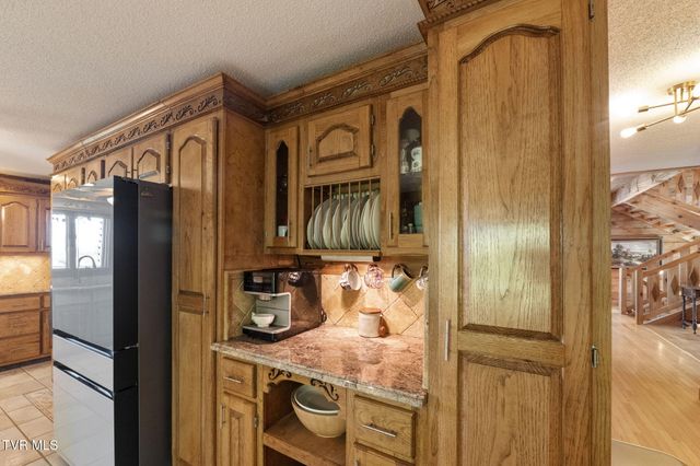 22455 Wyldwood Road, Abingdon, VA 24211