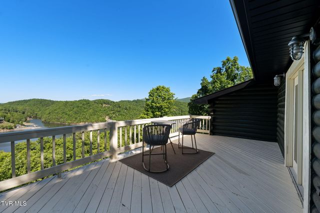 22455 Wyldwood Road, Abingdon, VA 24211