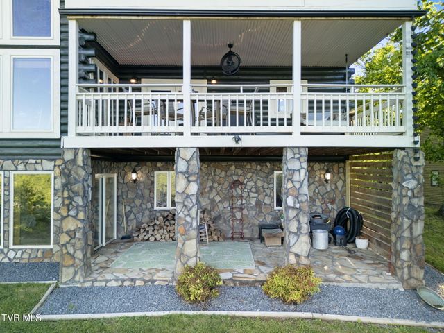 22455 Wyldwood Road, Abingdon, VA 24211