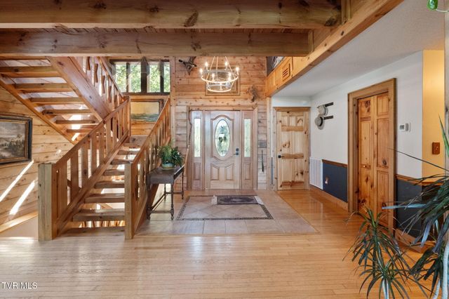 22455 Wyldwood Road, Abingdon, VA 24211