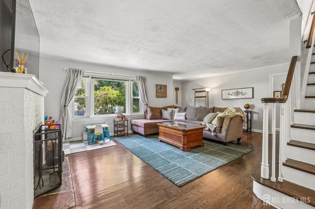 695 Wadsworth Avenue, South Plainfield, NJ 07080