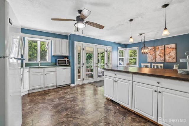 695 Wadsworth Avenue, South Plainfield, NJ 07080