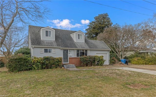 1049 Ferry Plantation RD, Virginia Beach, VA 23455