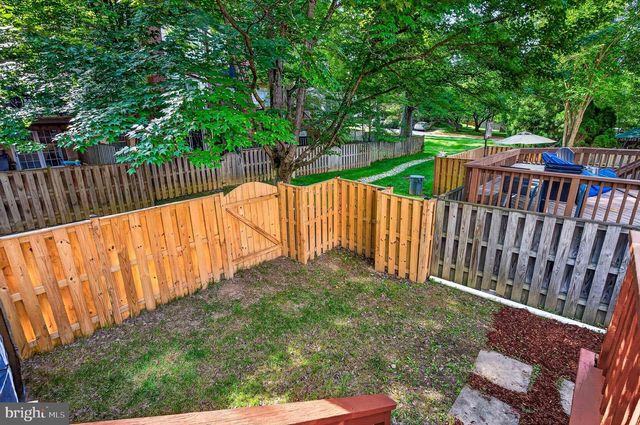 9608 MASTERWORKS DR, Vienna, VA 22181