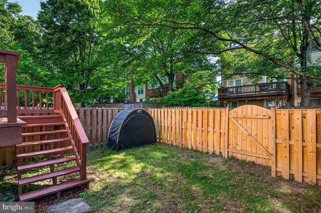 9608 MASTERWORKS DR, Vienna, VA 22181