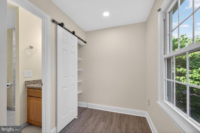 9608 MASTERWORKS DR, Vienna, VA 22181