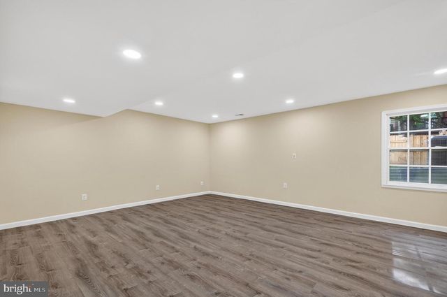 9608 MASTERWORKS DR, Vienna, VA 22181