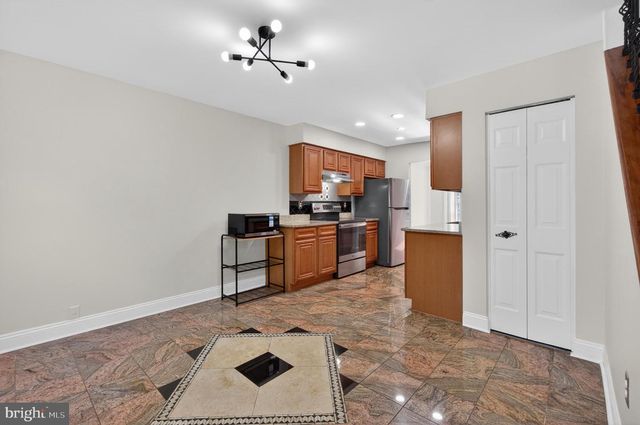 9608 MASTERWORKS DR, Vienna, VA 22181