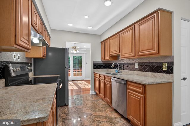 9608 MASTERWORKS DR, Vienna, VA 22181