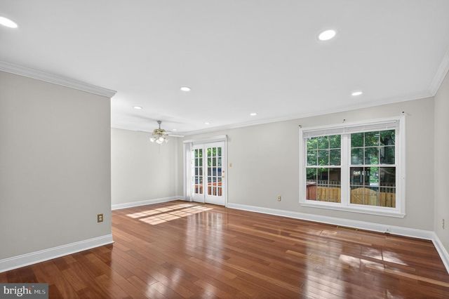 9608 MASTERWORKS DR, Vienna, VA 22181