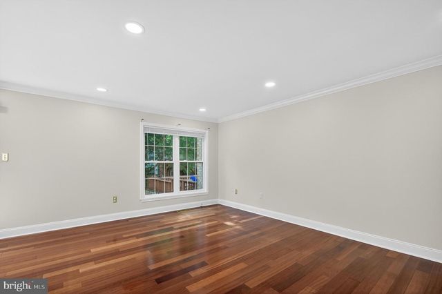 9608 MASTERWORKS DR, Vienna, VA 22181