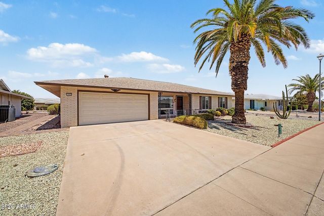 10420 W GULF HILLS Drive, Sun City, AZ 85351