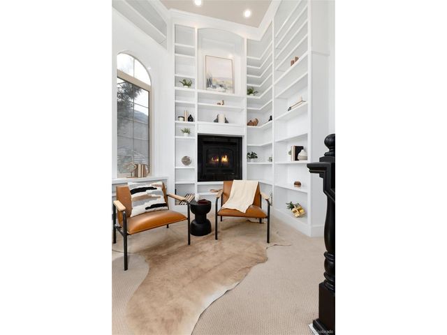 1287 Buffalo Ridge Rd, Castle Pines, CO 80108