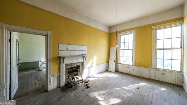 215 West Avenue, Carrollton, GA 30117