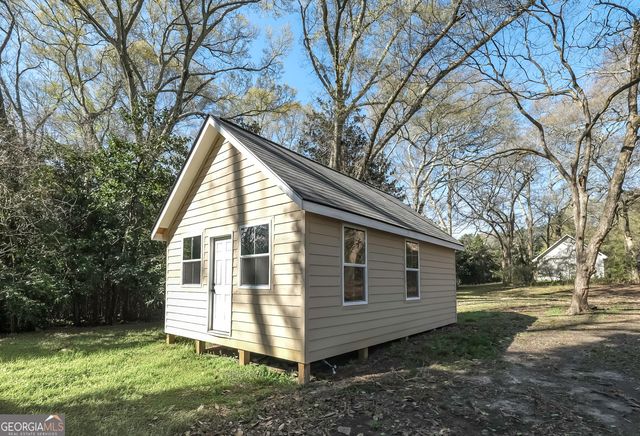 215 West Avenue, Carrollton, GA 30117