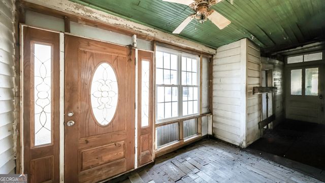 215 West Avenue, Carrollton, GA 30117