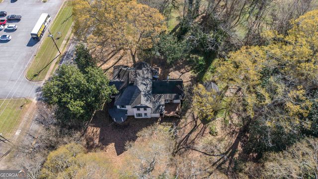 215 West Avenue, Carrollton, GA 30117