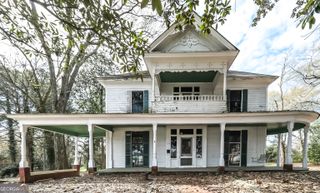 215 West Avenue, Carrollton, GA 30117