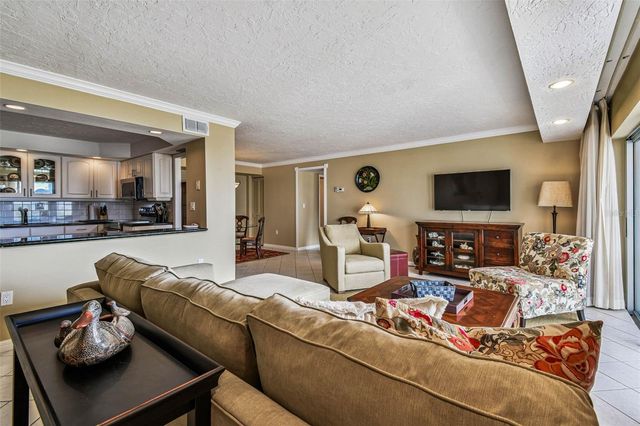 101 BENJAMIN FRANKLIN DRIVE 61, Sarasota, FL 34236