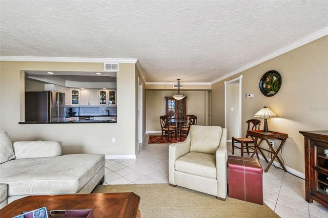 101 BENJAMIN FRANKLIN DRIVE 61, Sarasota, FL 34236