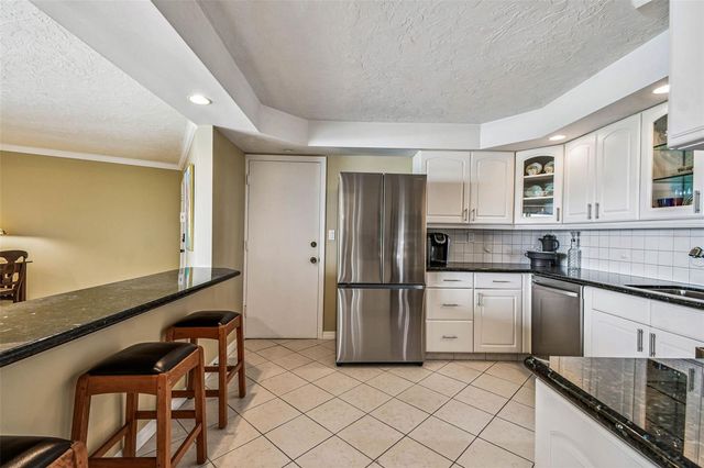 101 BENJAMIN FRANKLIN DRIVE 61, Sarasota, FL 34236