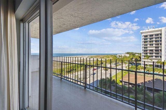 101 BENJAMIN FRANKLIN DRIVE 61, Sarasota, FL 34236