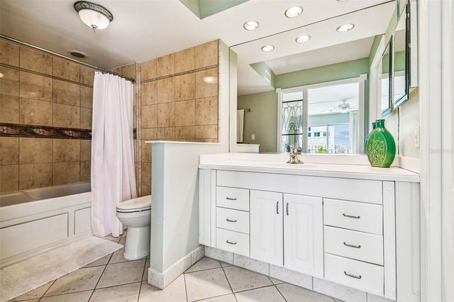 101 BENJAMIN FRANKLIN DRIVE 61, Sarasota, FL 34236