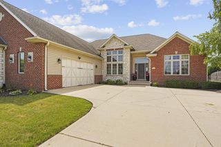 2222 38th AVENUE, Kenosha, WI 53144