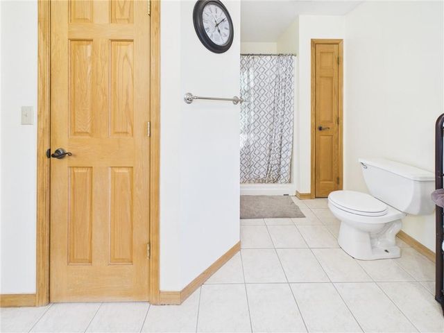 12 SW 260th Road, Warrensburg, MO 64093