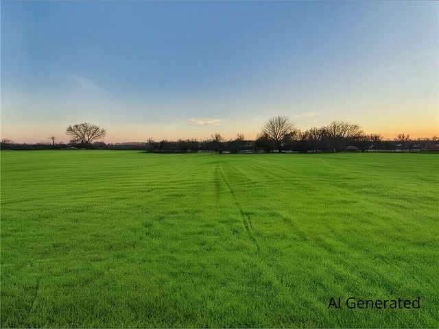 12 SW 260th Road, Warrensburg, MO 64093