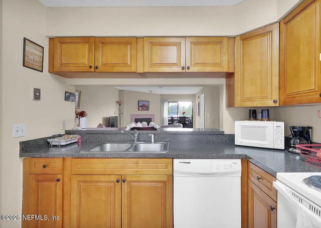 5615 SAN JUAN Avenue 606, Jacksonville, FL 32210