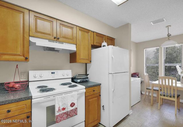 5615 SAN JUAN Avenue 606, Jacksonville, FL 32210