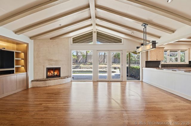 2499 E 49th Street, Tulsa, OK 74105