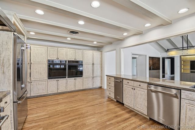 2499 E 49th Street, Tulsa, OK 74105