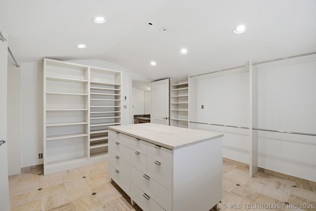 2499 E 49th Street, Tulsa, OK 74105