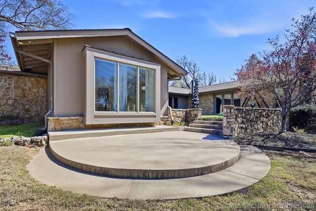 2499 E 49th Street, Tulsa, OK 74105