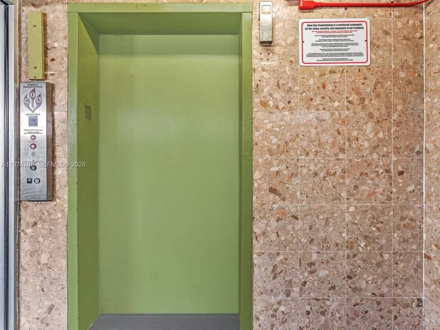 1236 Alton Rd 402, Miami Beach, FL 33139