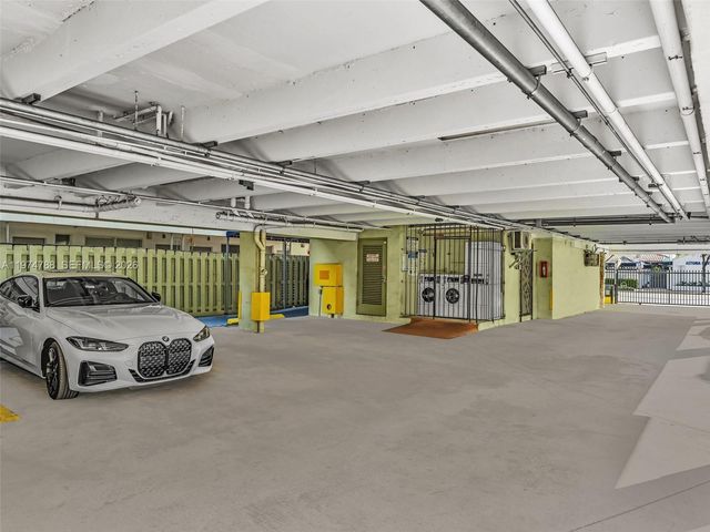 1236 Alton Rd 402, Miami Beach, FL 33139