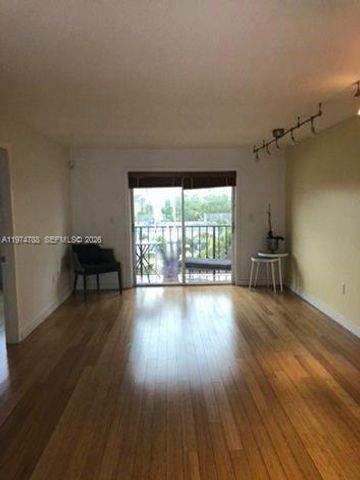 1236 Alton Rd 402, Miami Beach, FL 33139