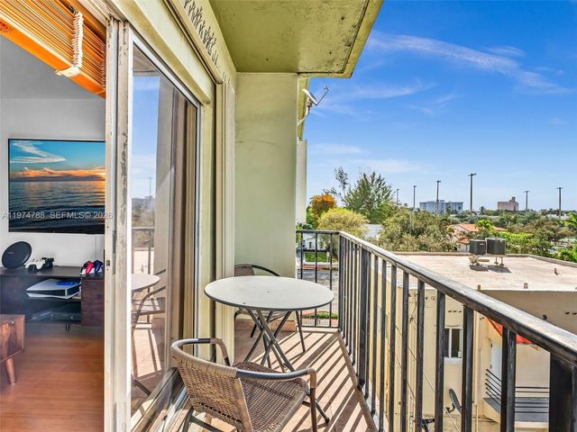 1236 Alton Rd 402, Miami Beach, FL 33139