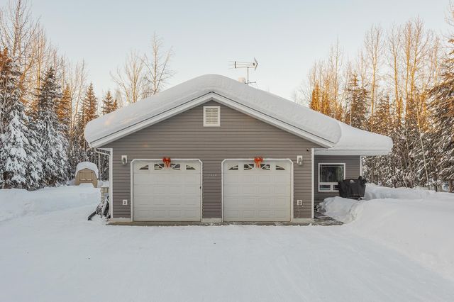 2324 MOONLIGHT DRIVE, North Pole, AK 99705
