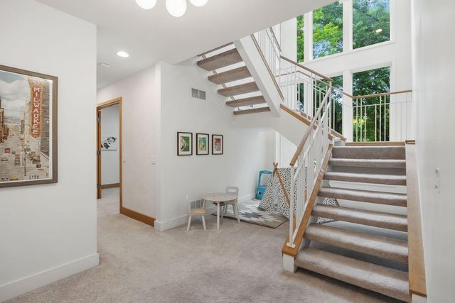 5429 Vining Point Road, Minnetonka, MN 55345